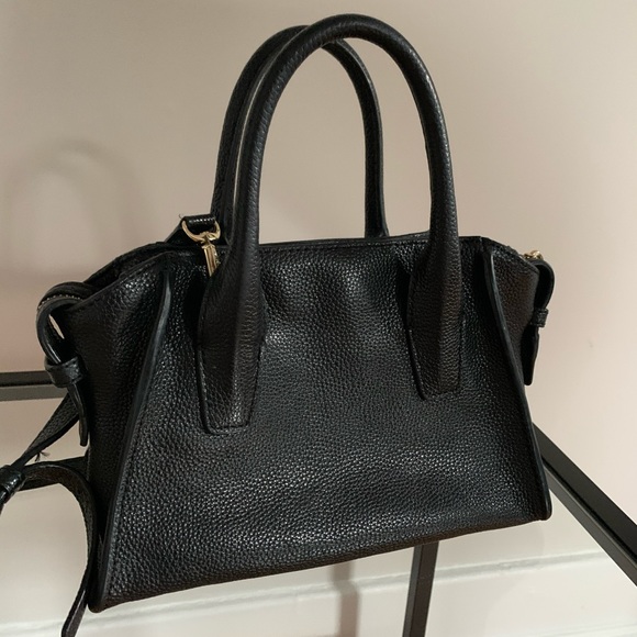 DKNY Perfect Black Leather Handbag - Picture 3 of 3
